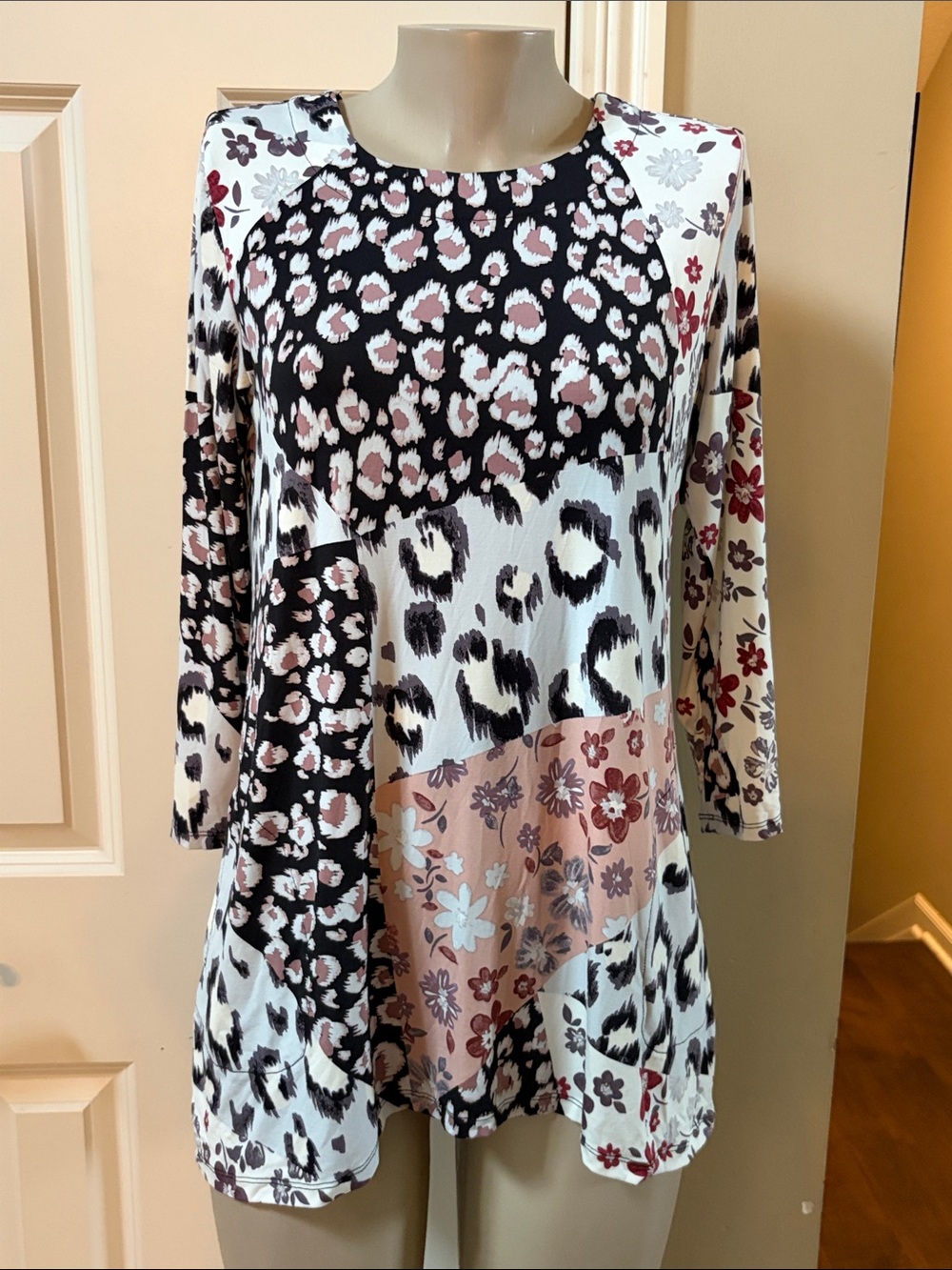 LOGO by Lori Goldstein Black, Blush and White Mixed-Print Tunic, small